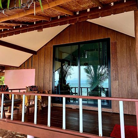 Sabai Sabai Beach Bungalows Koh Phayam Exteriör bild