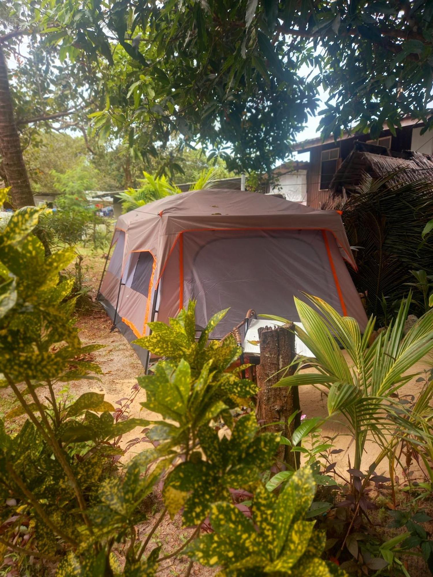 Sabai Sabai Beach Bungalows Koh Phayam Rum bild